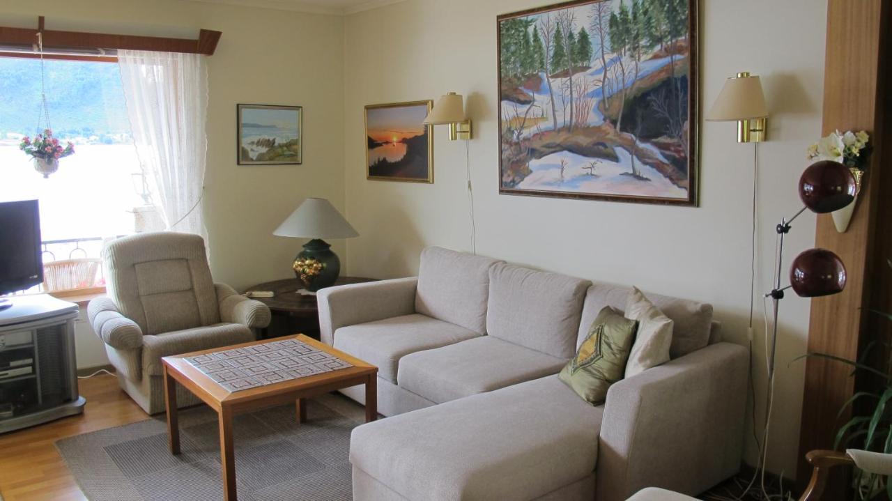 Skogstad Holiday Home Selje Екстериор снимка